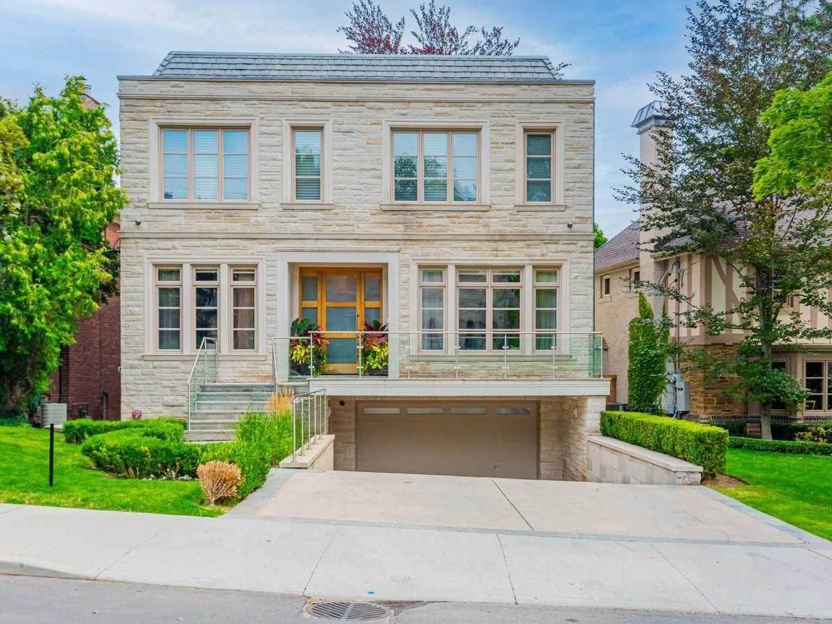 15 Vesta Dr - Photo 1