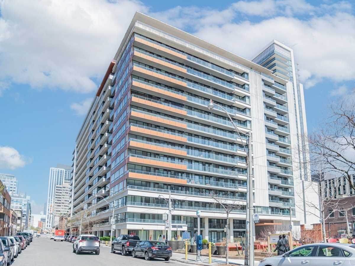 111 Elizabeth St - Photo 1