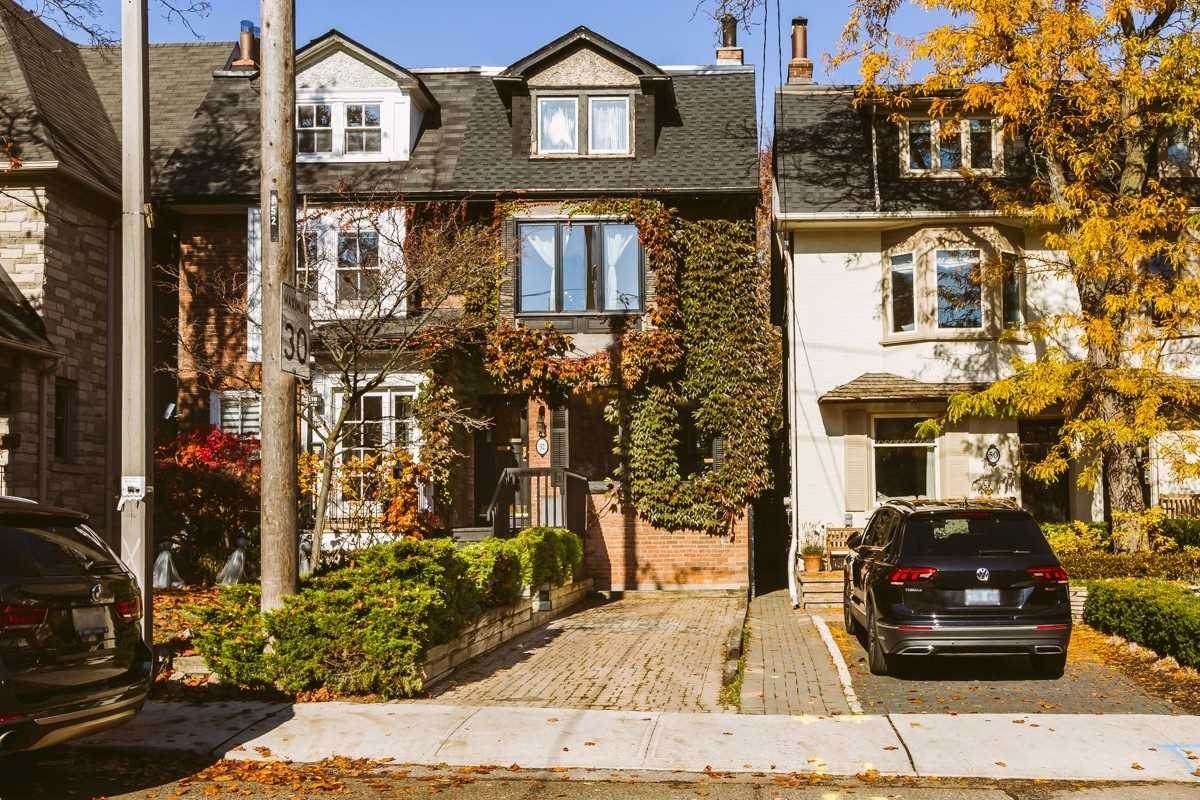 52 Duggan Ave - Photo 1