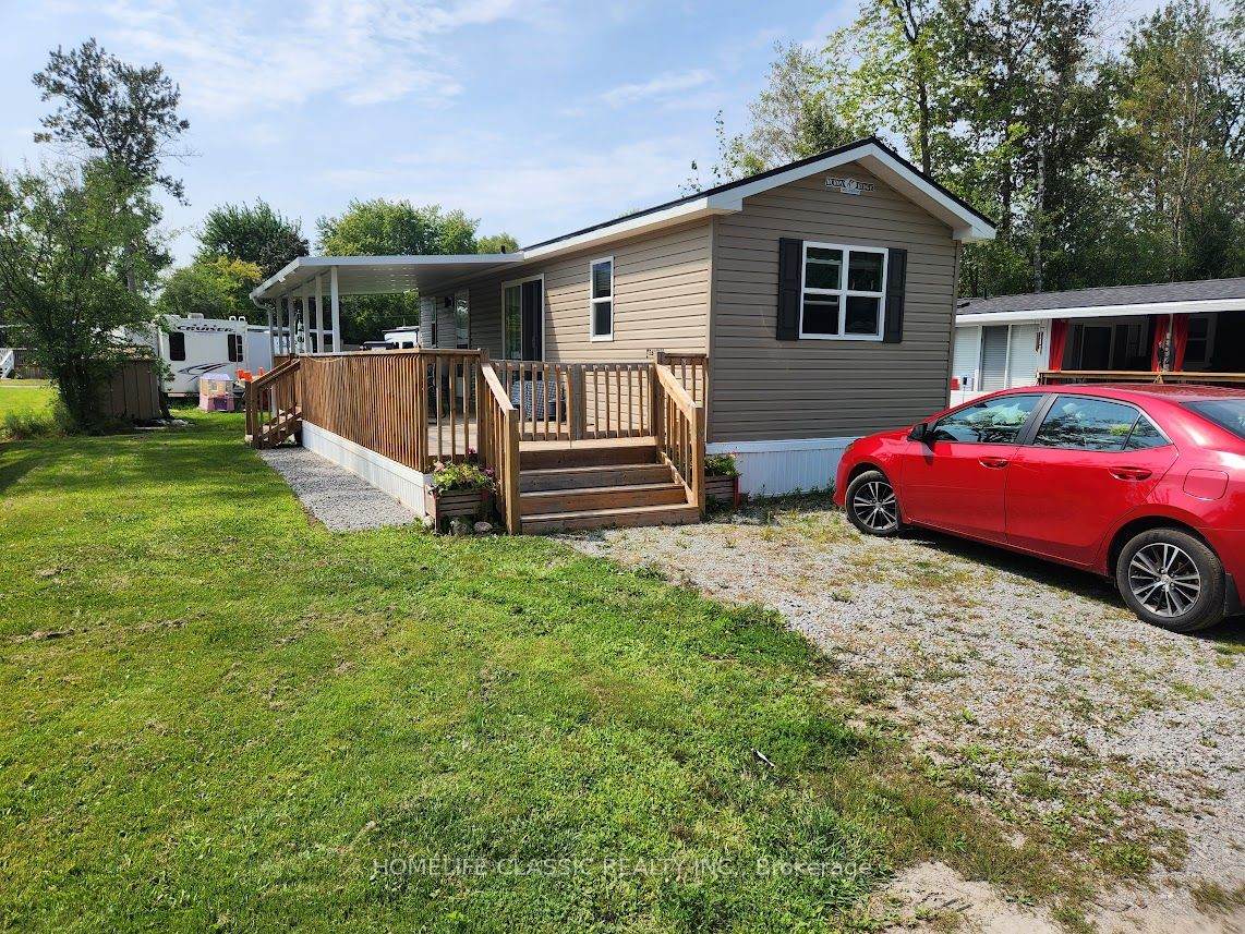 225 Platten Boulevard - Photo 1