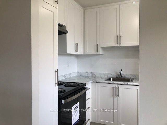 945 Simcoe Street - Photo 1