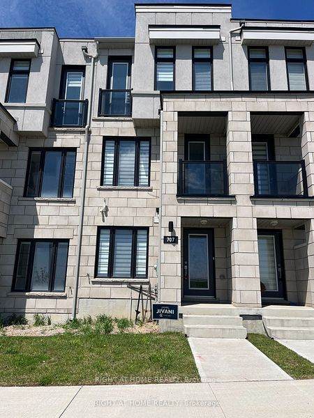 707 Port Darlington Road - Photo 1