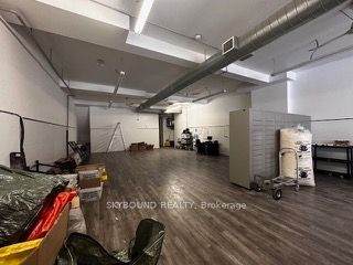 https://bt-photos.global.ssl.fastly.net/toronto/orig_boomver_1_E12810258-1.jpg