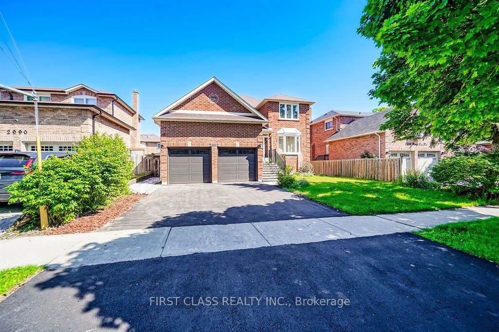 https://bt-photos.global.ssl.fastly.net/toronto/orig_boomver_1_E13513566-1.jpg