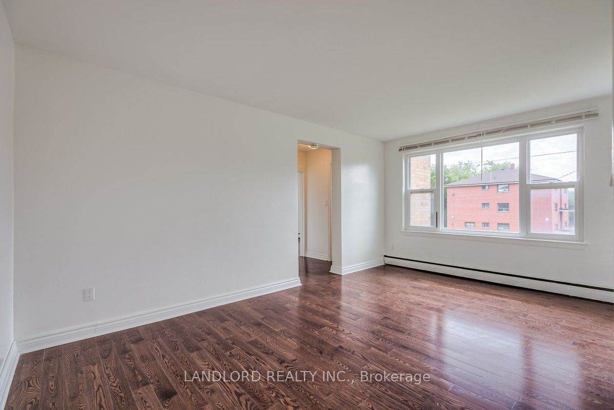 111 Craydon Road - Photo 1
