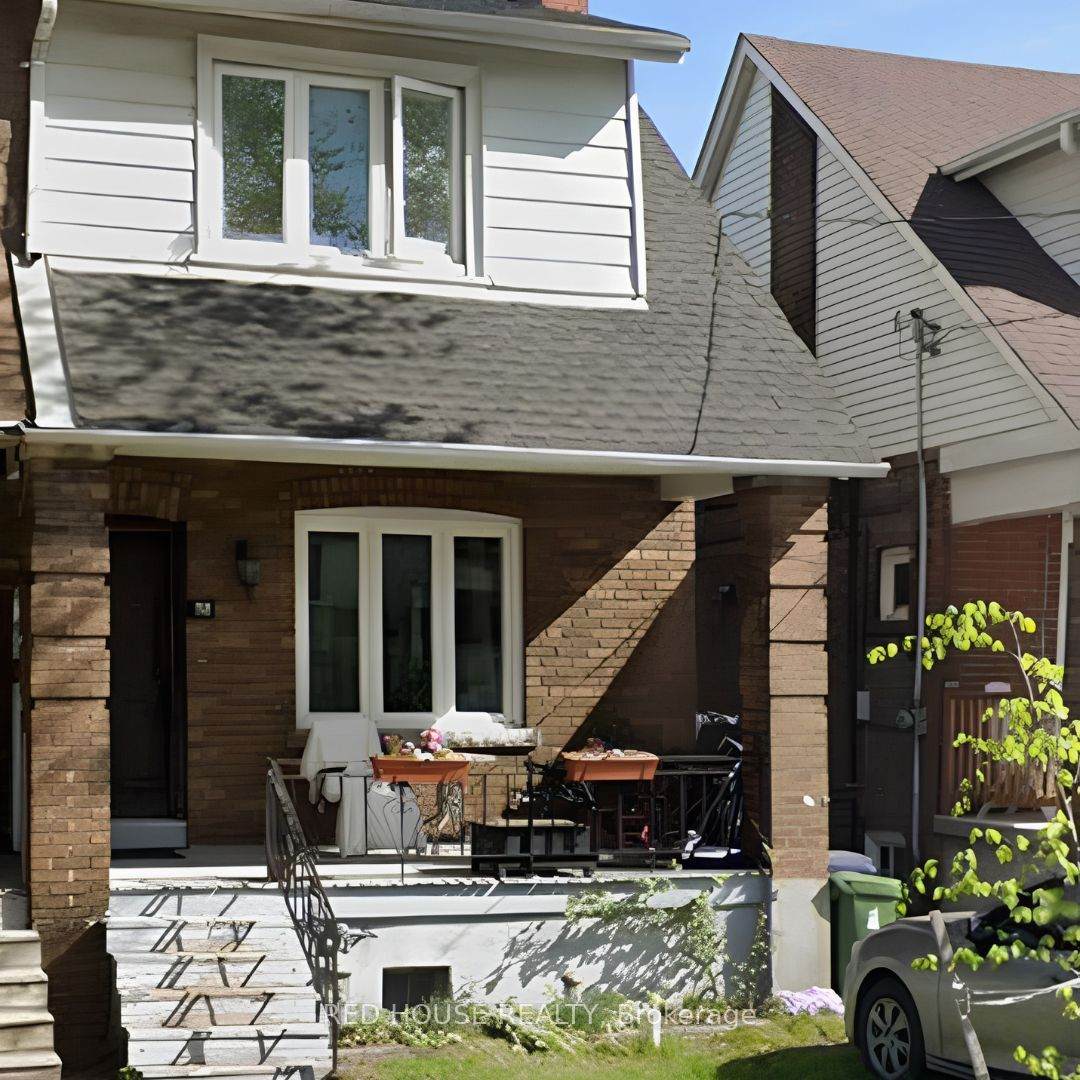 32 Glebeholme Boulevard - Photo 1