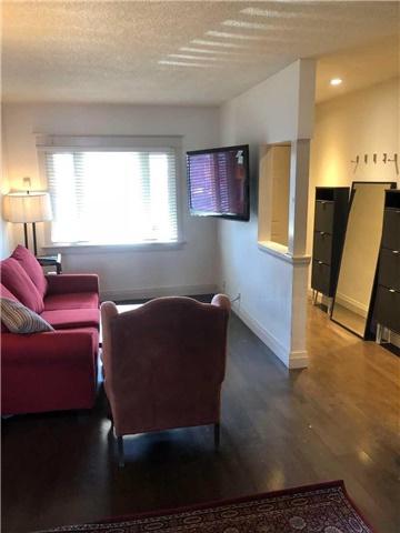 1039 Woodbine Ave - Photo 1