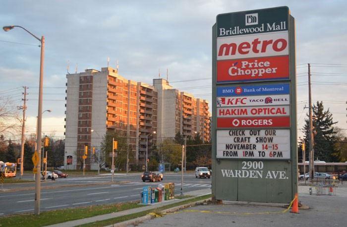 2900 Warden Ave - Photo 1