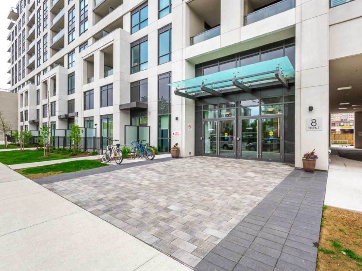 8 Trent Ave - Photo 1