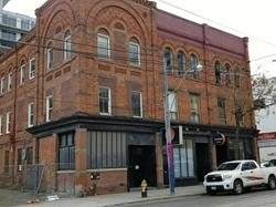655 Queen St - Photo 1