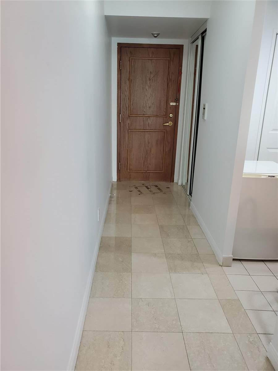 8 Lee Centre Dr - Photo 1