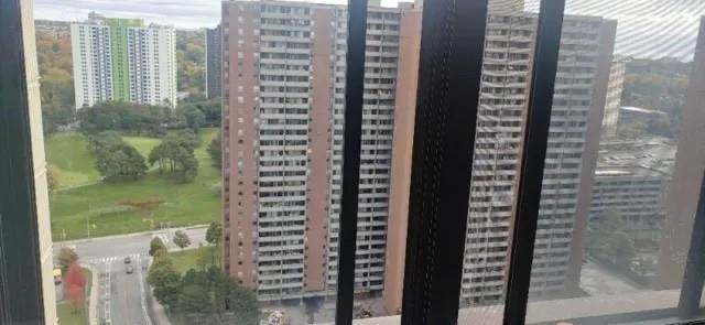5 Massey Sq - Photo 1