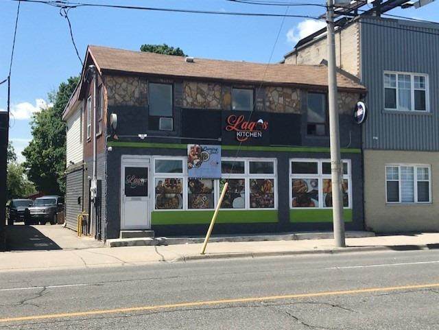 430 Simcoe St - Photo 1
