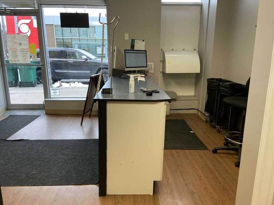 105 Bingham Ave - Photo 1