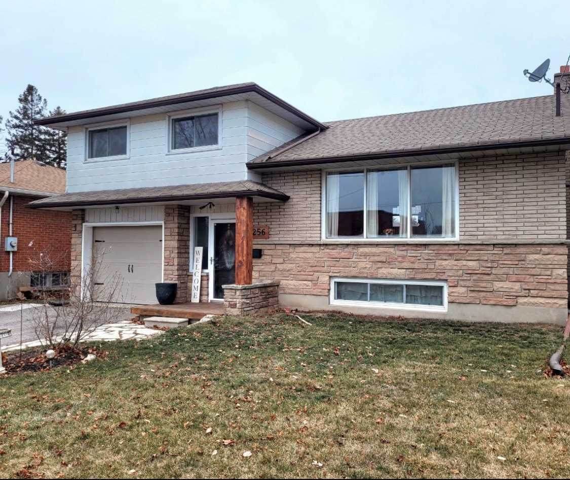 1256 Winter Ave - Photo 1