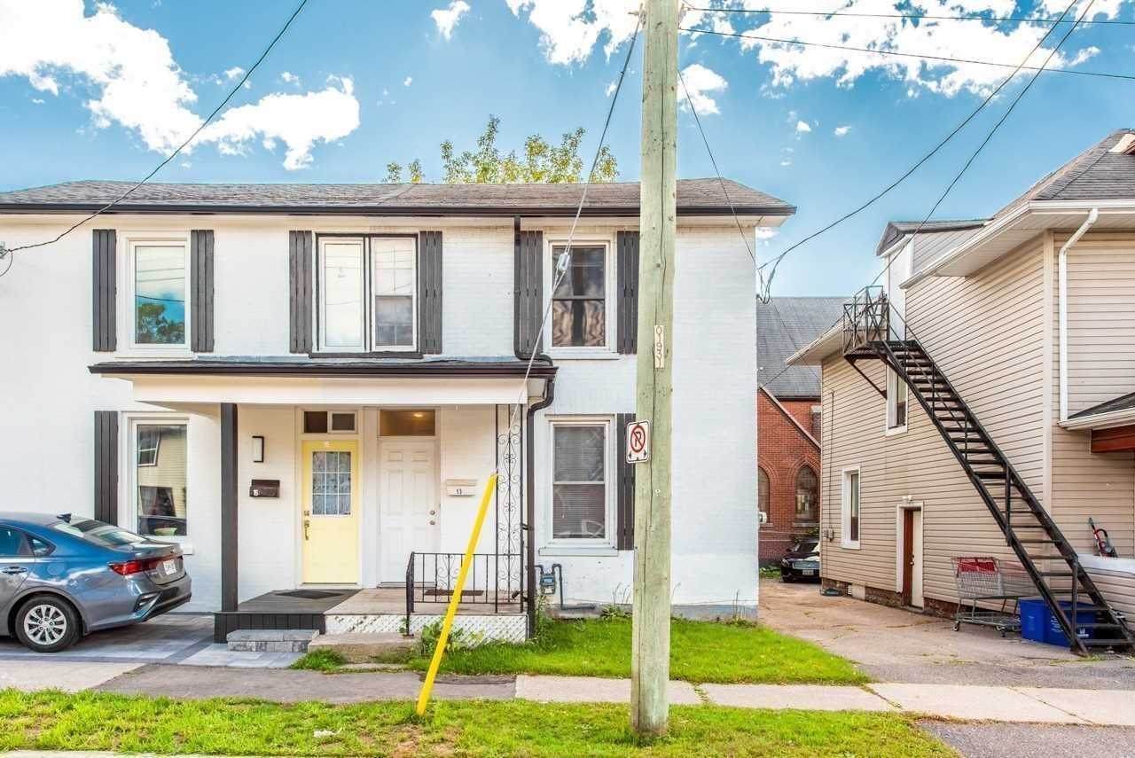 13 Brock St - Photo 1