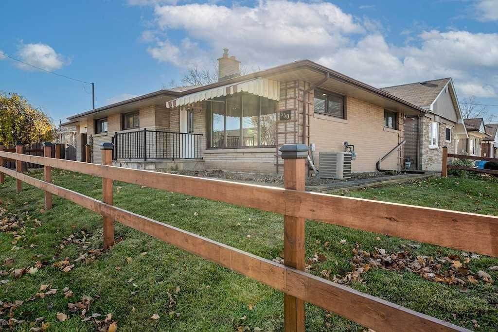 350 Guelph St - Photo 1