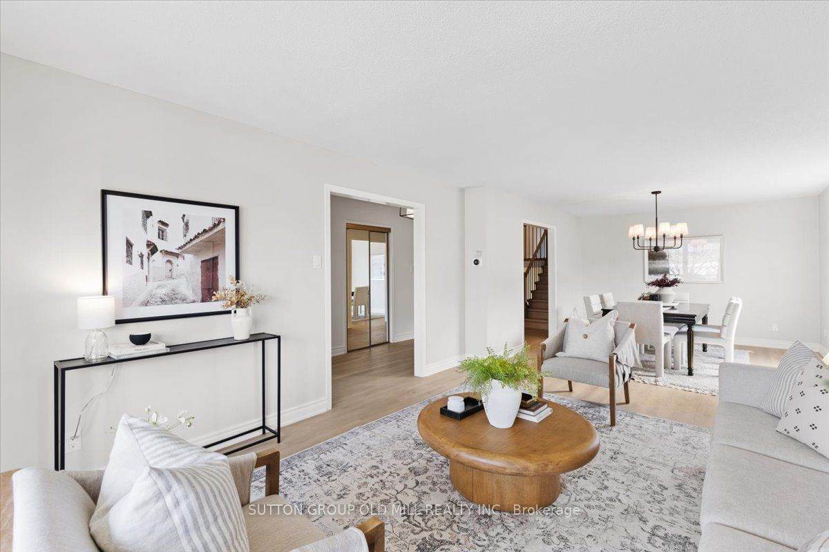 37 Brandy Crescent - Photo 1
