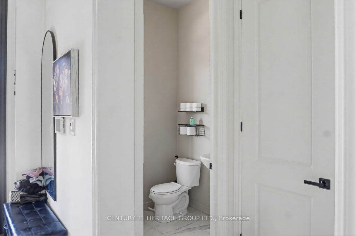 https://bt-photos.global.ssl.fastly.net/toronto/orig_boomver_1_N13014314-1.jpg