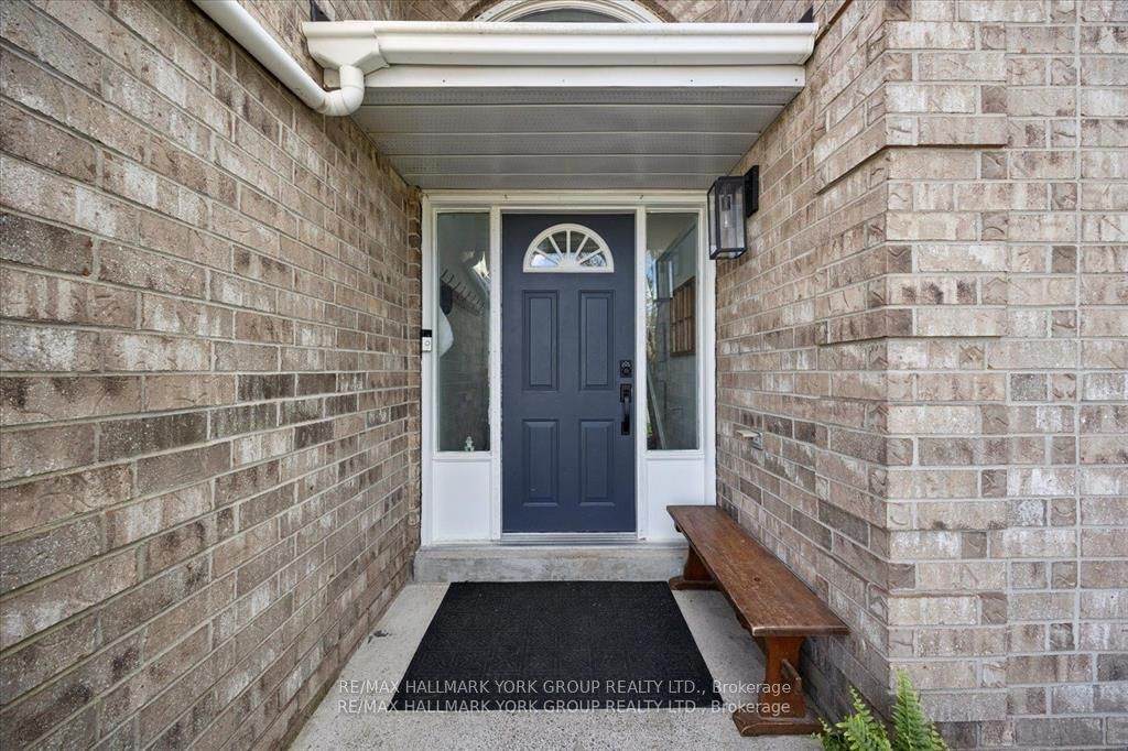 https://bt-photos.global.ssl.fastly.net/toronto/orig_boomver_1_N13514952-1.jpg