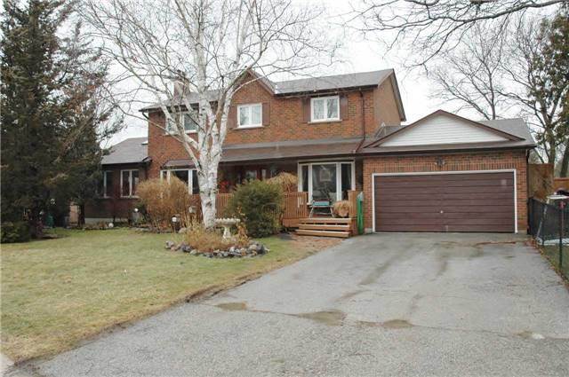 865 Columbia Crt - Photo 1