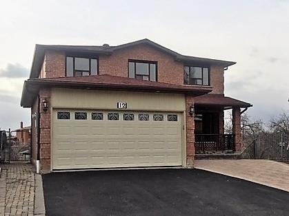 12 Sedan Crt - Photo 1