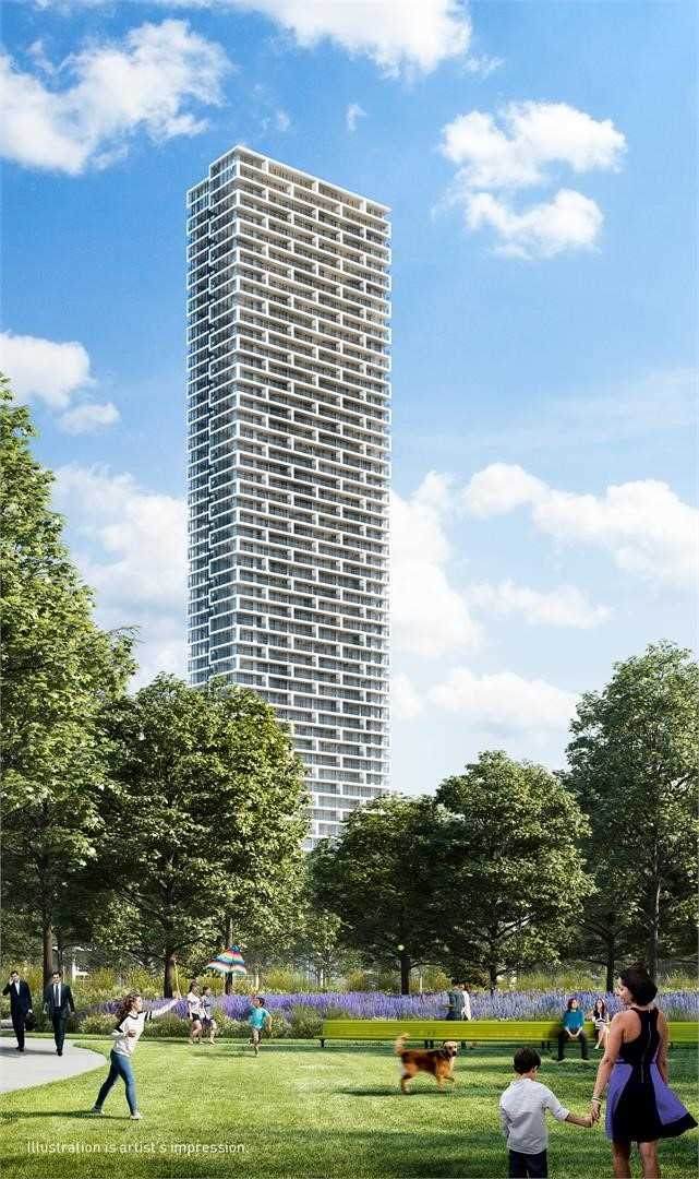100 New Park Pl - Photo 1