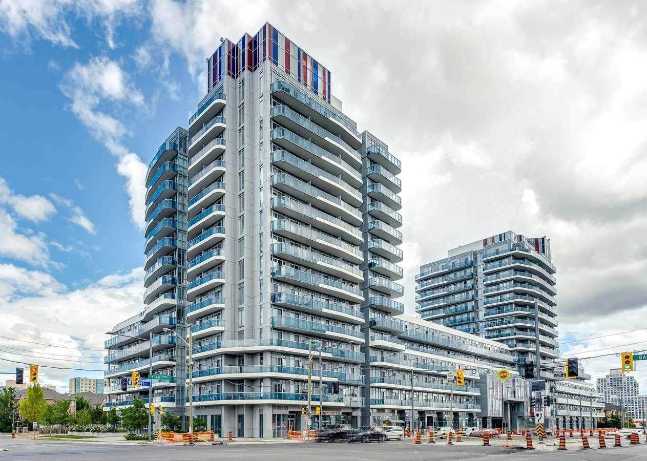 9471 Yonge St - Photo 1