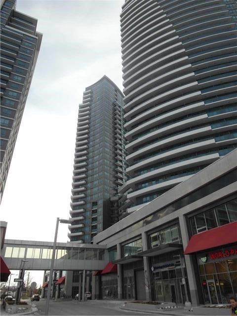 7163 Yonge St - Photo 1