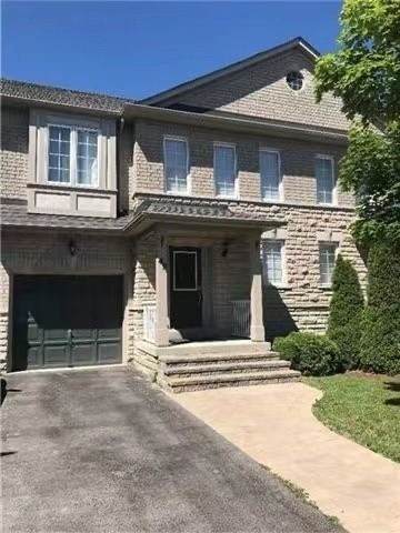 49 Selkirk Dr - Photo 1