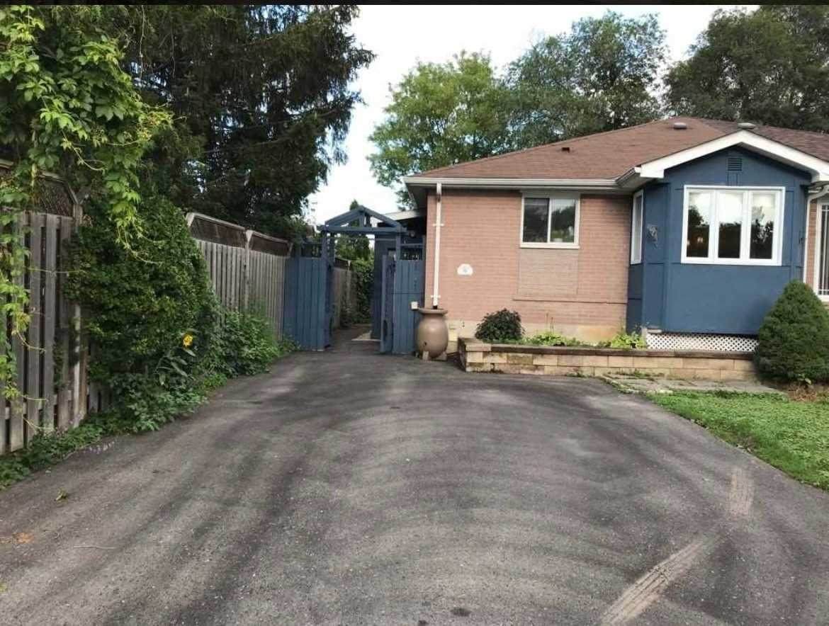 23 Kitimat Cres - Photo 1