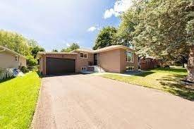 17 Kemano Rd - Photo 1