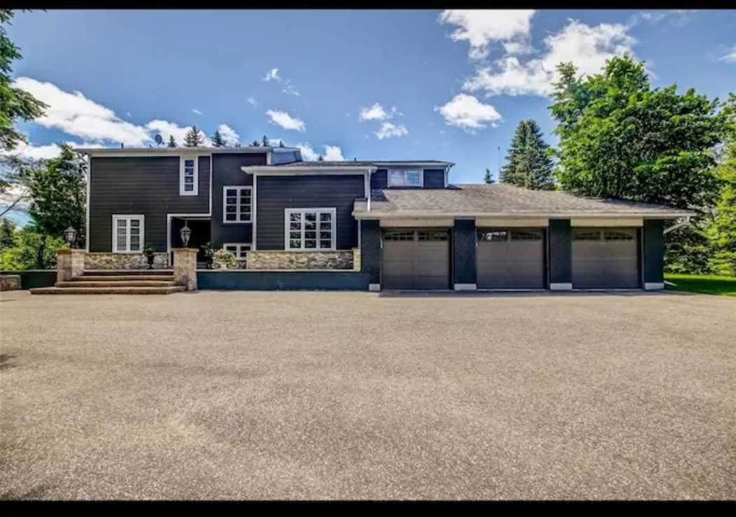 95 Cavell Ave - Photo 1