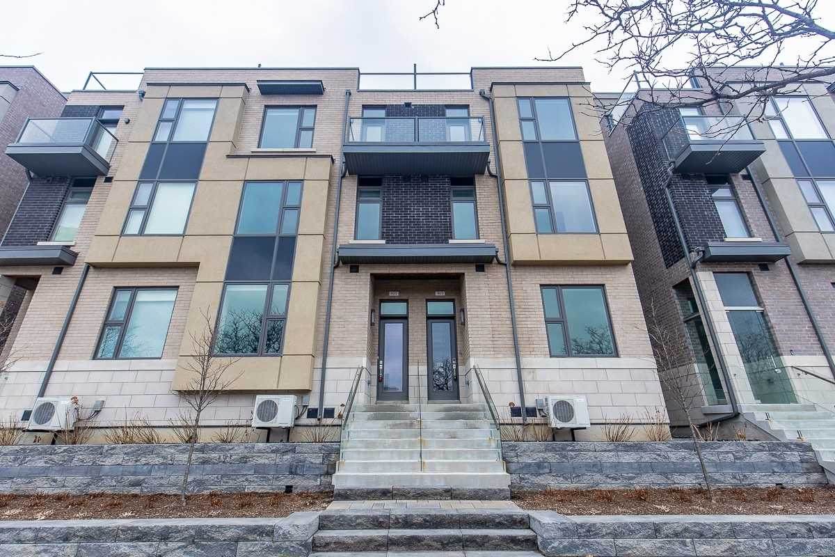 901 Clark Ave - Photo 1
