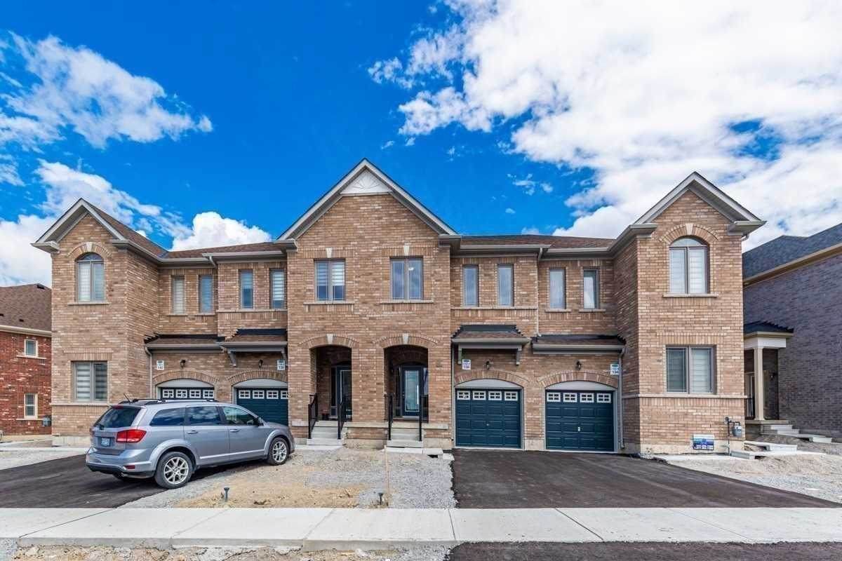 136 Veterans St - Photo 1