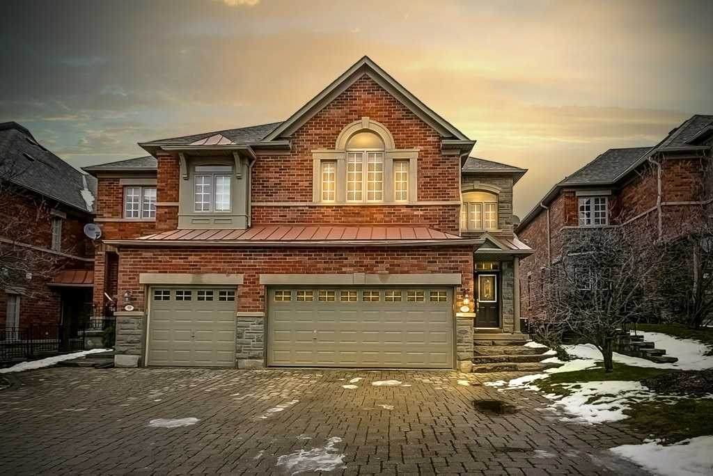 57 Westbury Crt - Photo 1