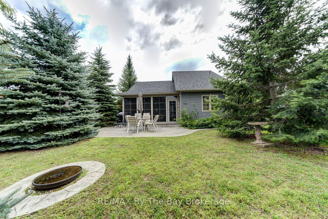 44 Cabin Crescent - Photo 1