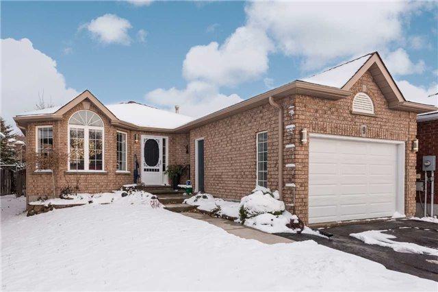 9 Logan Crt - Photo 1