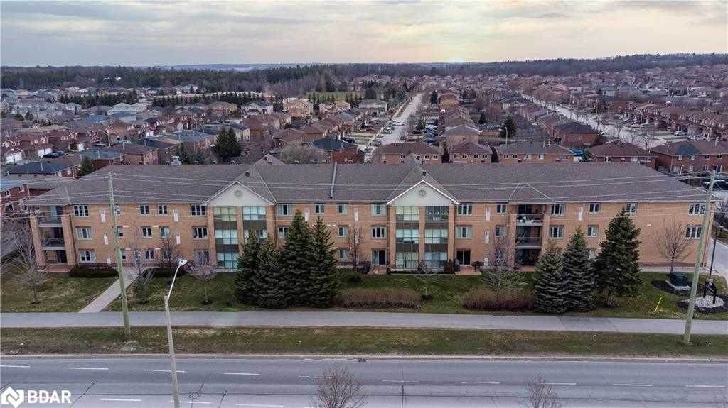 500 Mapleview Dr - Photo 1