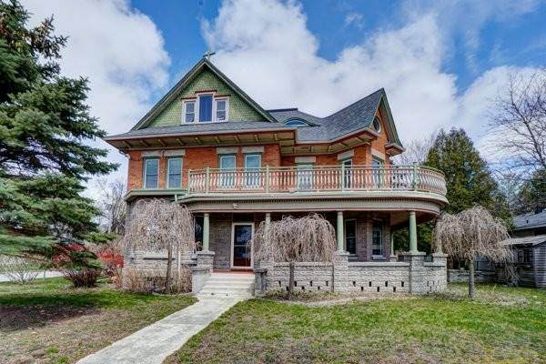 83 Berczy St - Photo 1