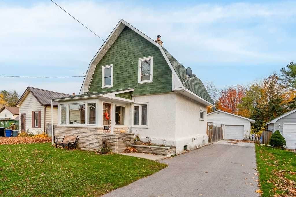 795 Ottawa St - Photo 1