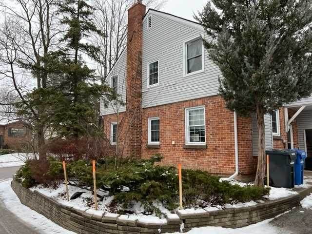 79 Wellington St - Photo 1