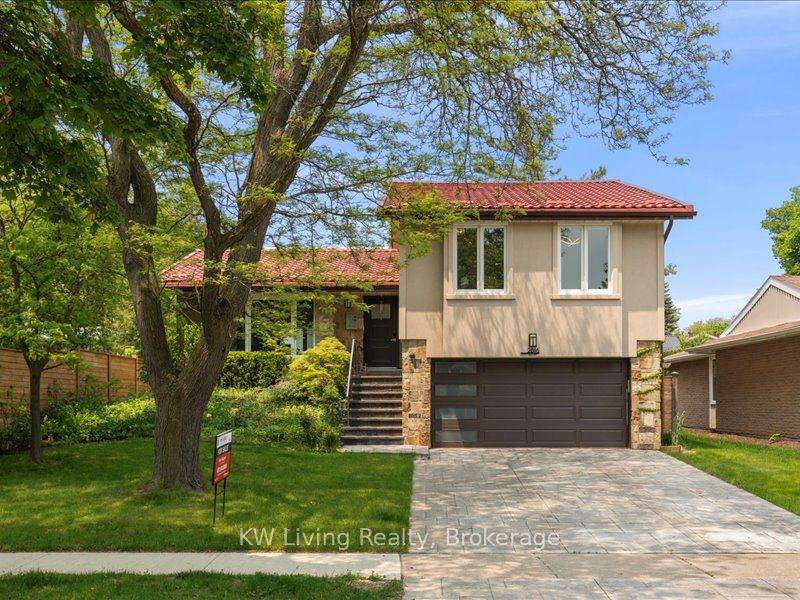 2816 Constable Road - Photo 1