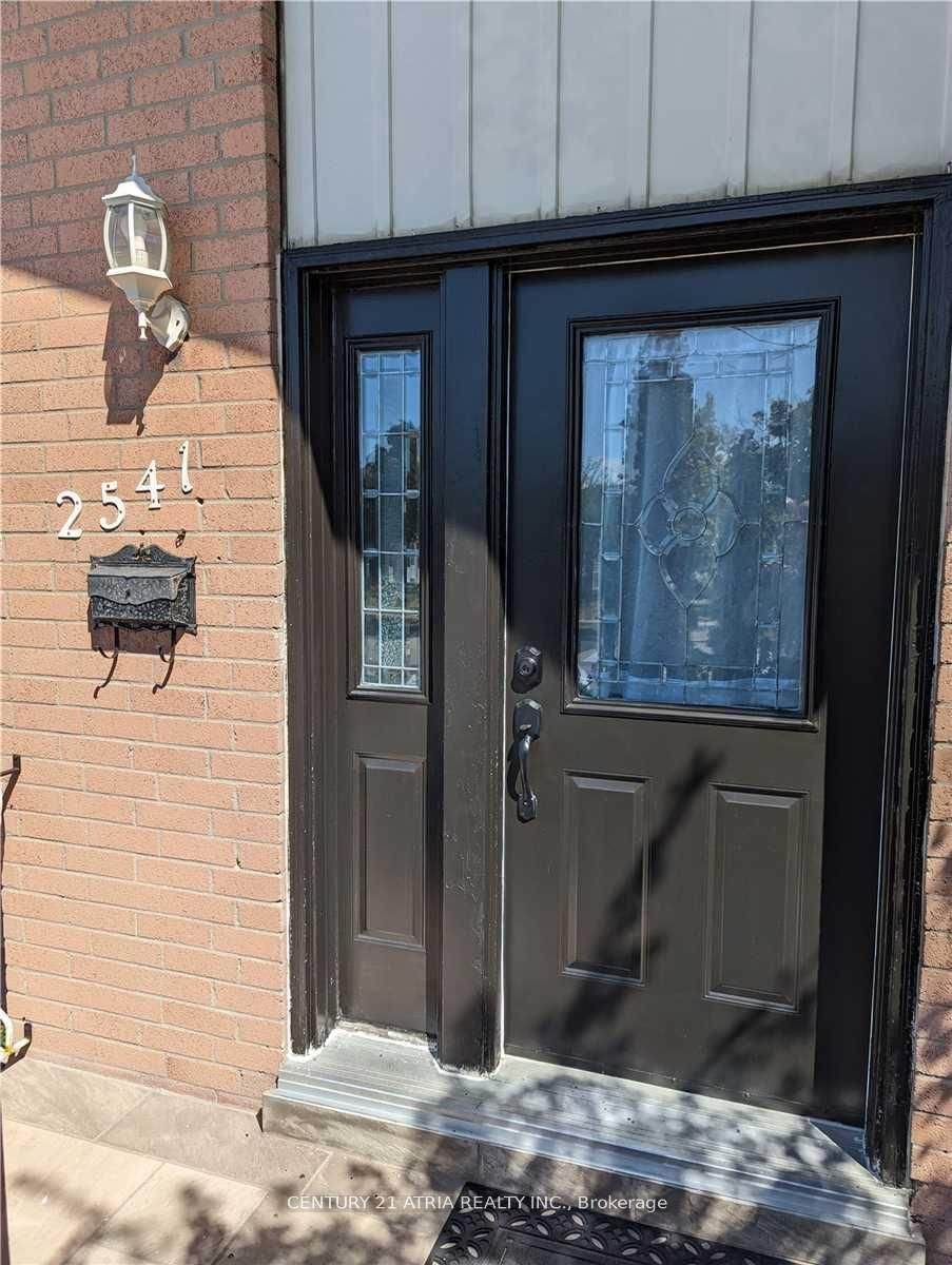 2541 Trident Avenue - Photo 1