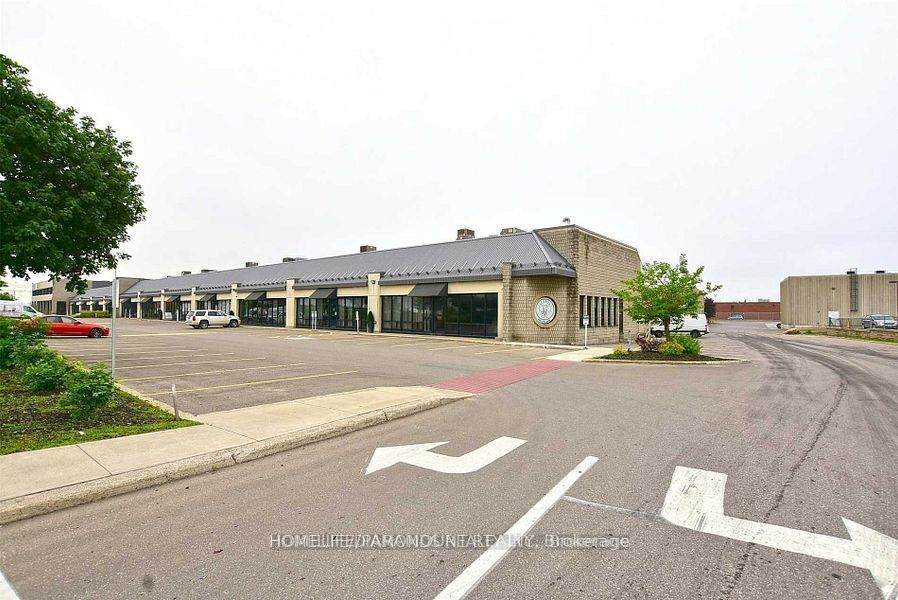 7956 Torbram Road - Photo 1