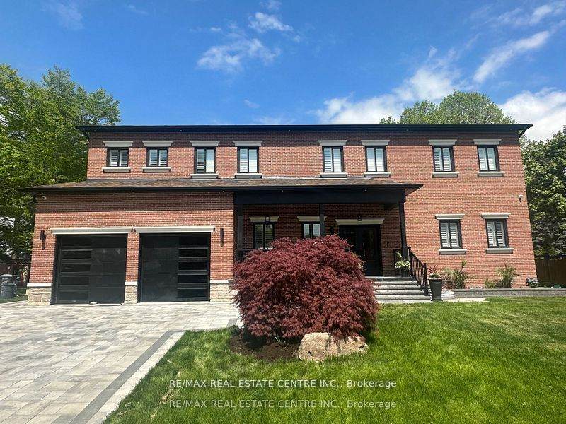 1 Hawthorn Crescent - Photo 1