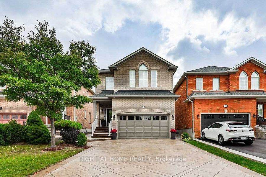 https://bt-photos.global.ssl.fastly.net/toronto/orig_boomver_1_W12950684-1.jpg
