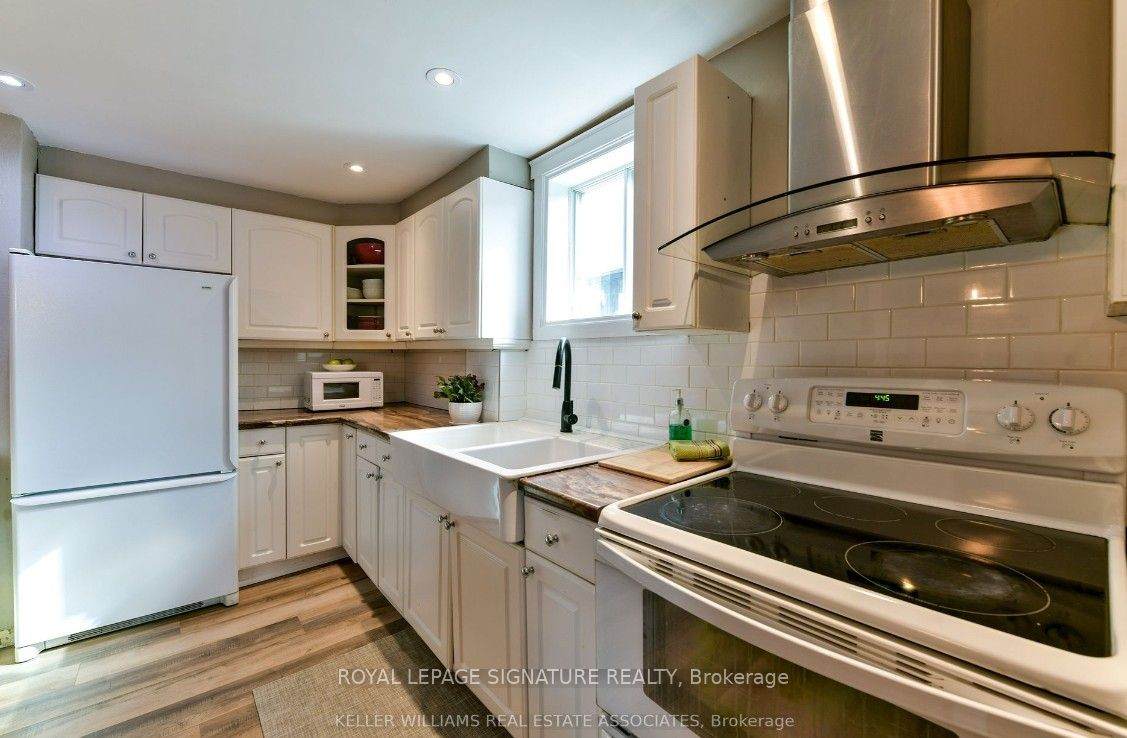 https://bt-photos.global.ssl.fastly.net/toronto/orig_boomver_1_W12954148-1.jpg