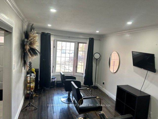https://bt-photos.global.ssl.fastly.net/toronto/orig_boomver_1_W13014730-1.jpg
