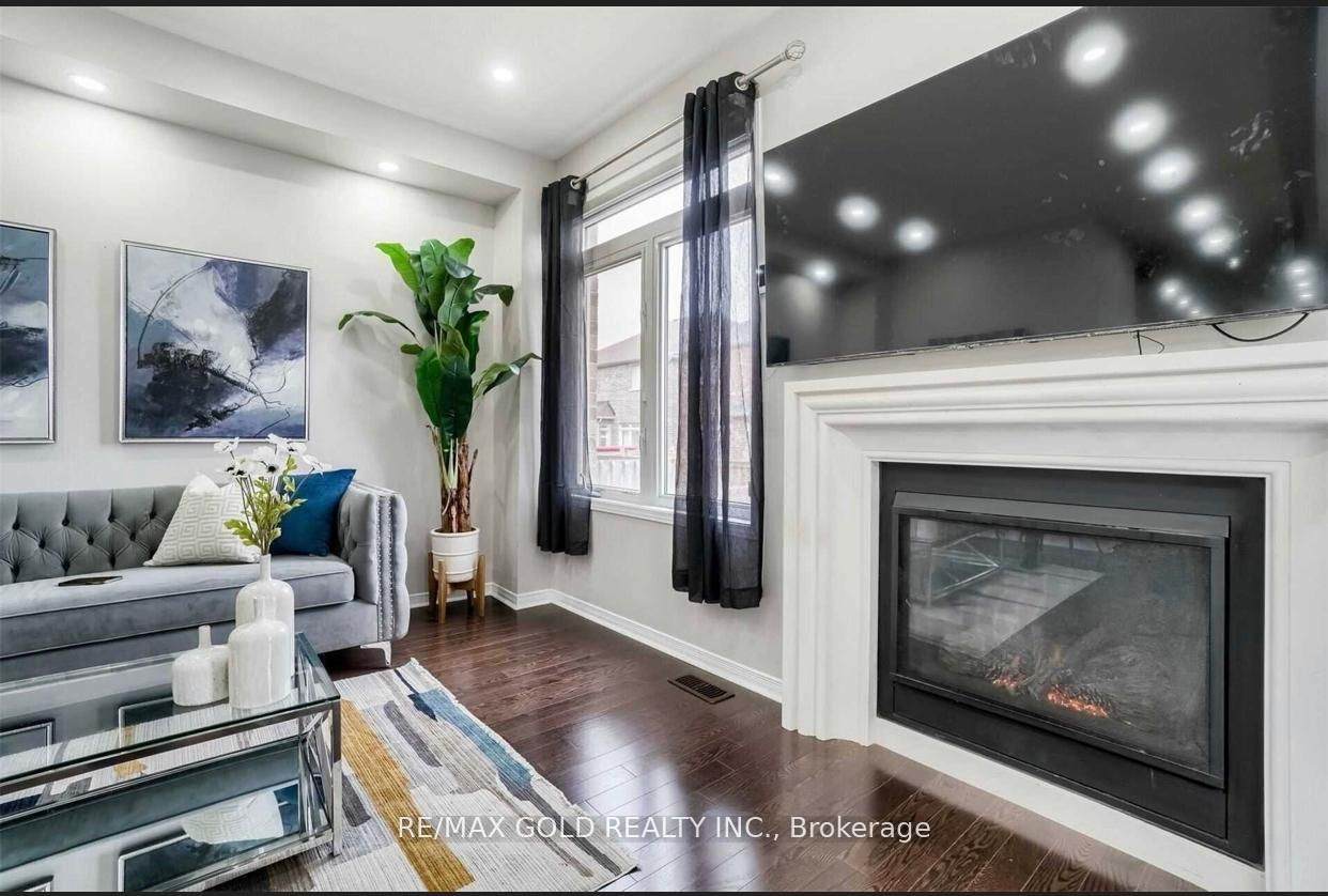 66 Zelda Road - Photo 1
